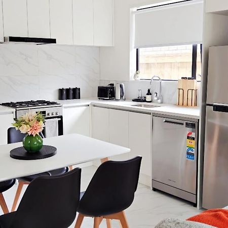 Modern & Cozy New Build Retreat Villa Hamilton Bagian luar foto